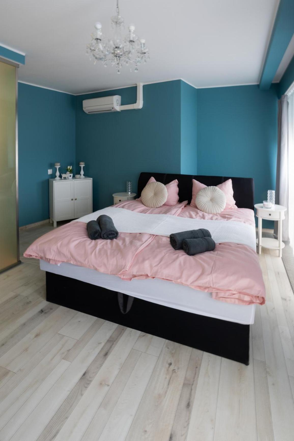 Hellowine Apartman Eger Esterno foto